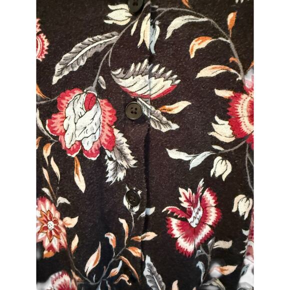 LOFT Black and Red Floral Button Front Blouse Womens Size Large - Picture 6 of 8